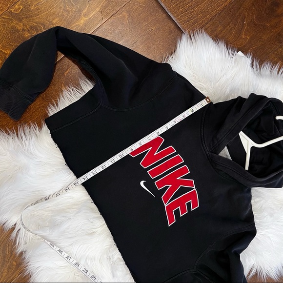 Nike cropped raw hem hoodie center swoosh size xl (fits like medium) - Picture 3 of 10